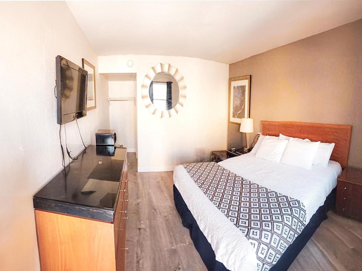 Penn Lodge Hotel & Suites Philadelphia - Bensalem Exteriér fotografie