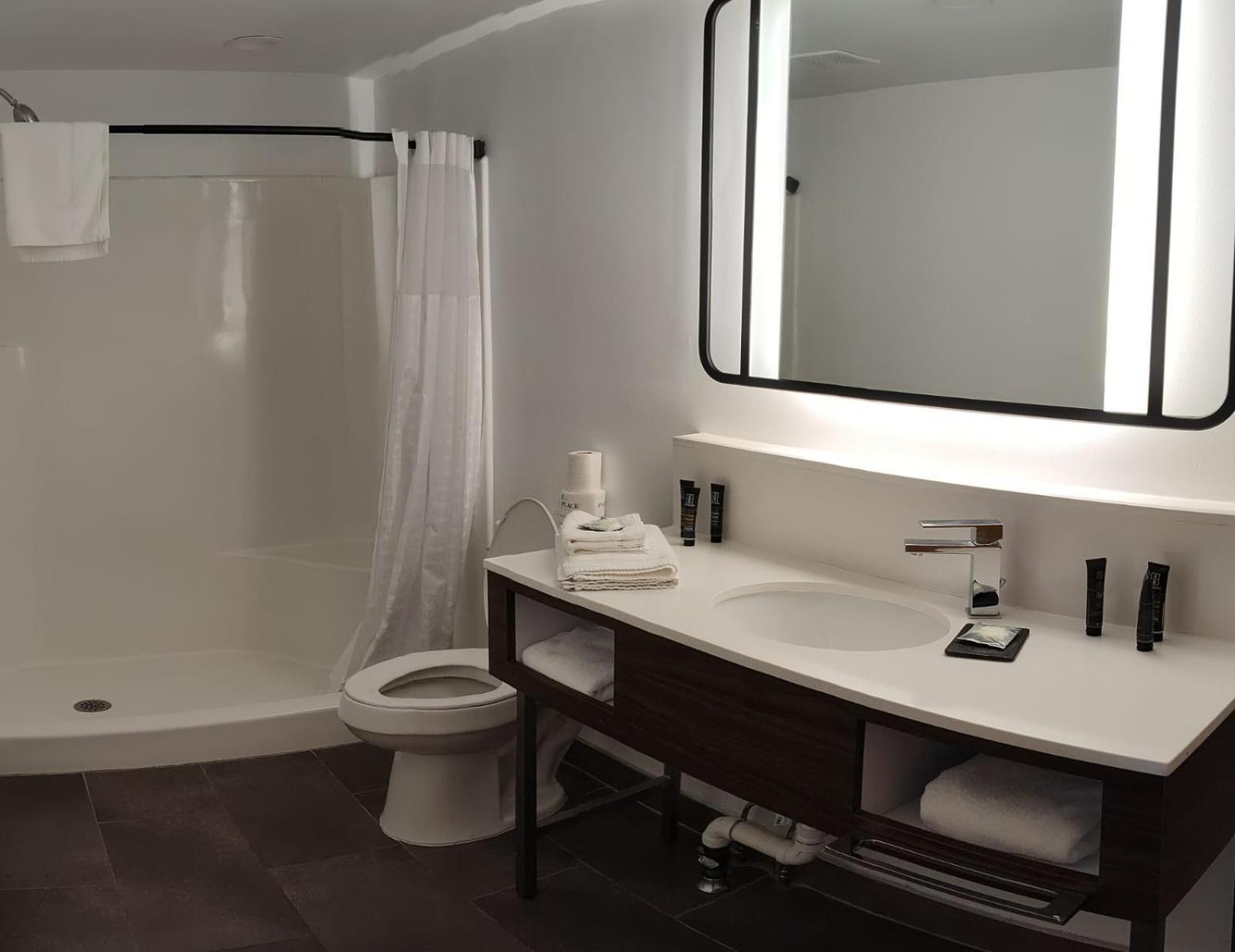 Penn Lodge Hotel & Suites Philadelphia - Bensalem Exteriér fotografie