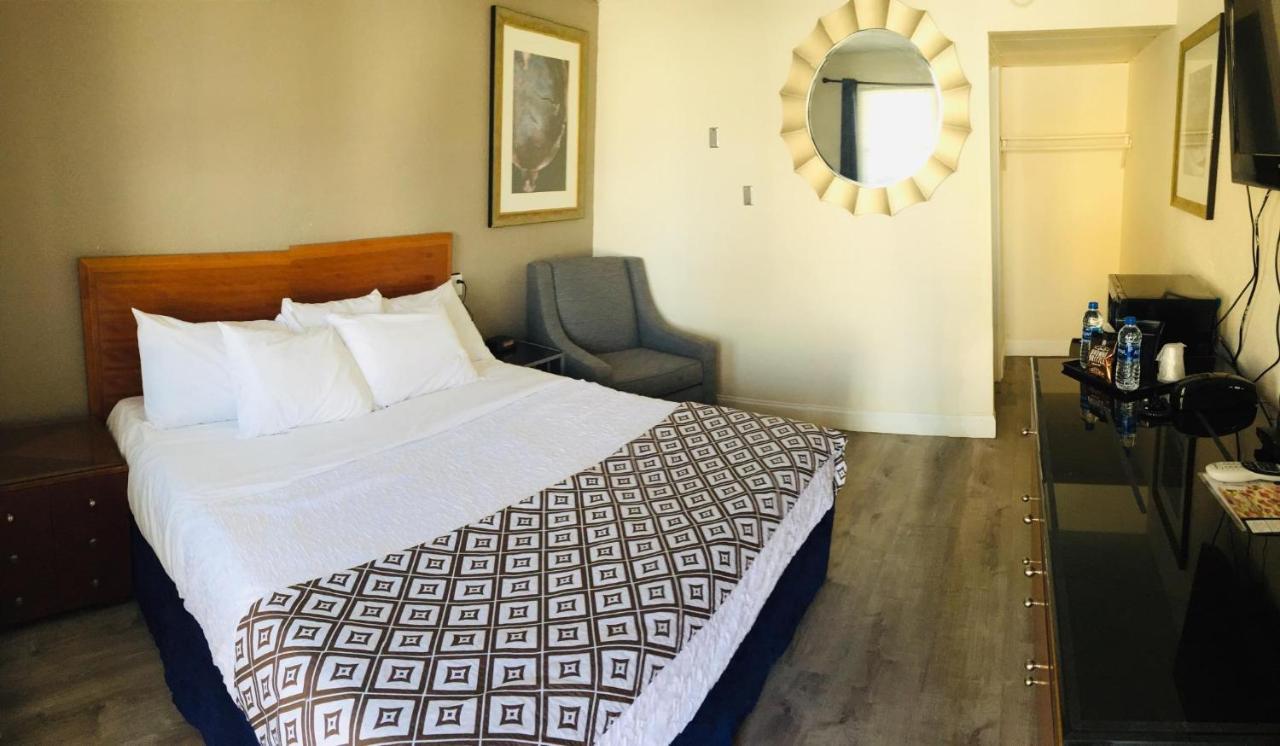Penn Lodge Hotel & Suites Philadelphia - Bensalem Exteriér fotografie